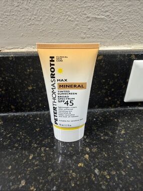 Peter Thomas Roth Max Mineral Tinted Sunscreen SPF 45 - White and Yellow Tube